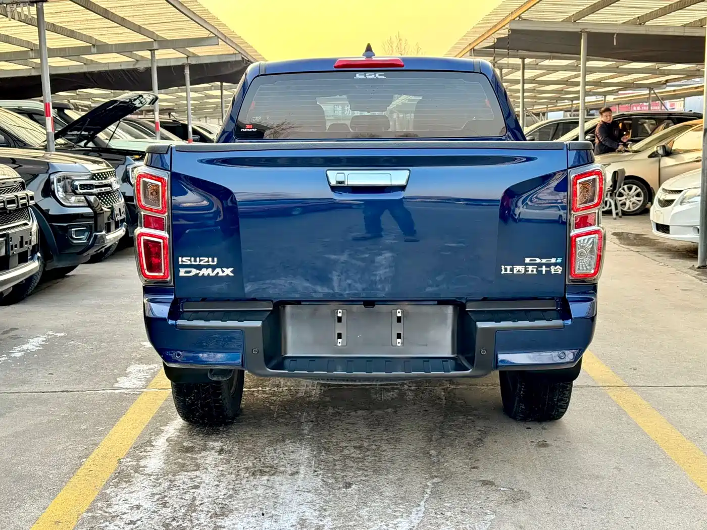 Isuzu D-MAX 2023 2021 Model 1.9T Automatic 4WD Diesel Global Tough RZ4E