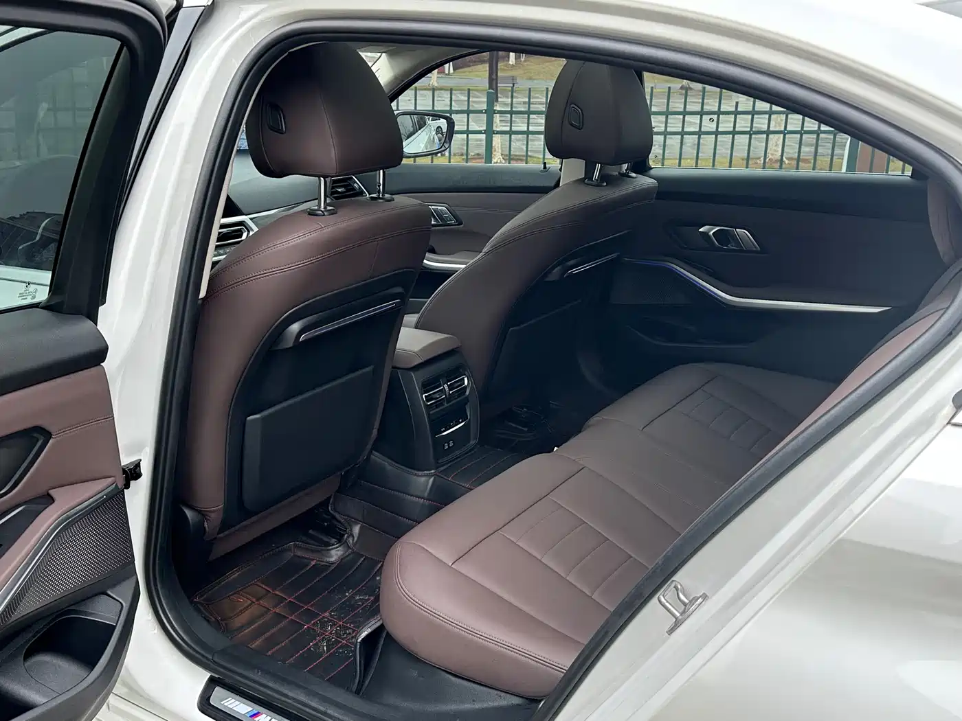 BMW 3 Series 2022 325Li M Sport Package фото 13