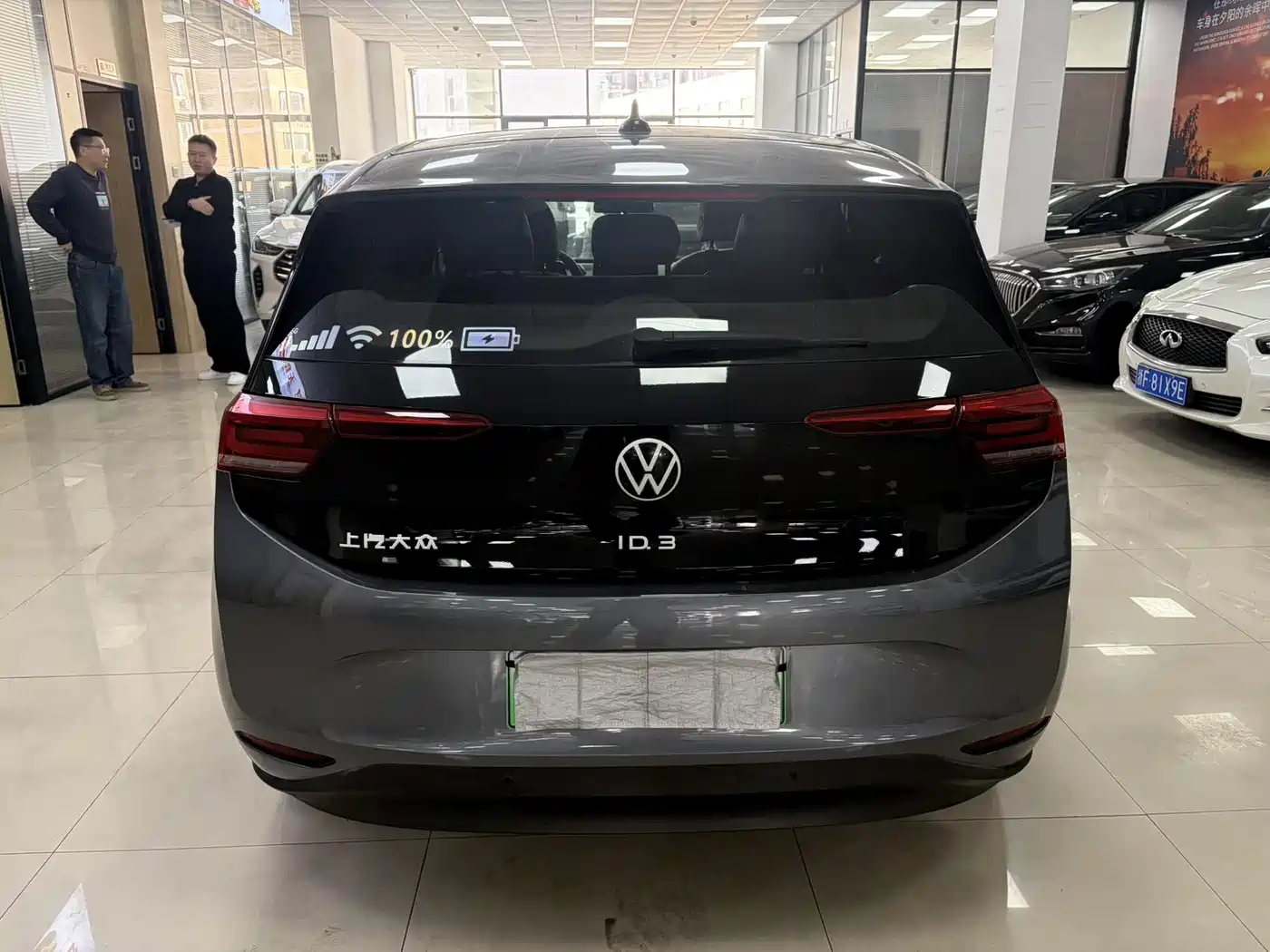 VOLKSWAGEN ID.3
