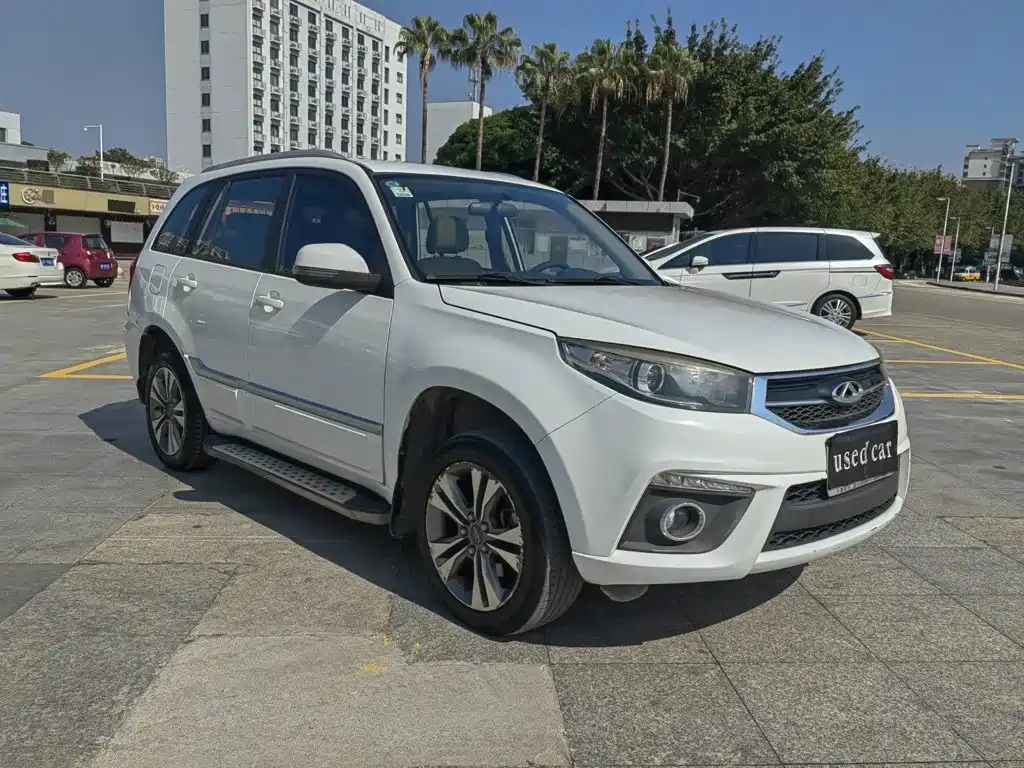 Chery Tiggo 3 2014 2014 1.6L CVT Smart