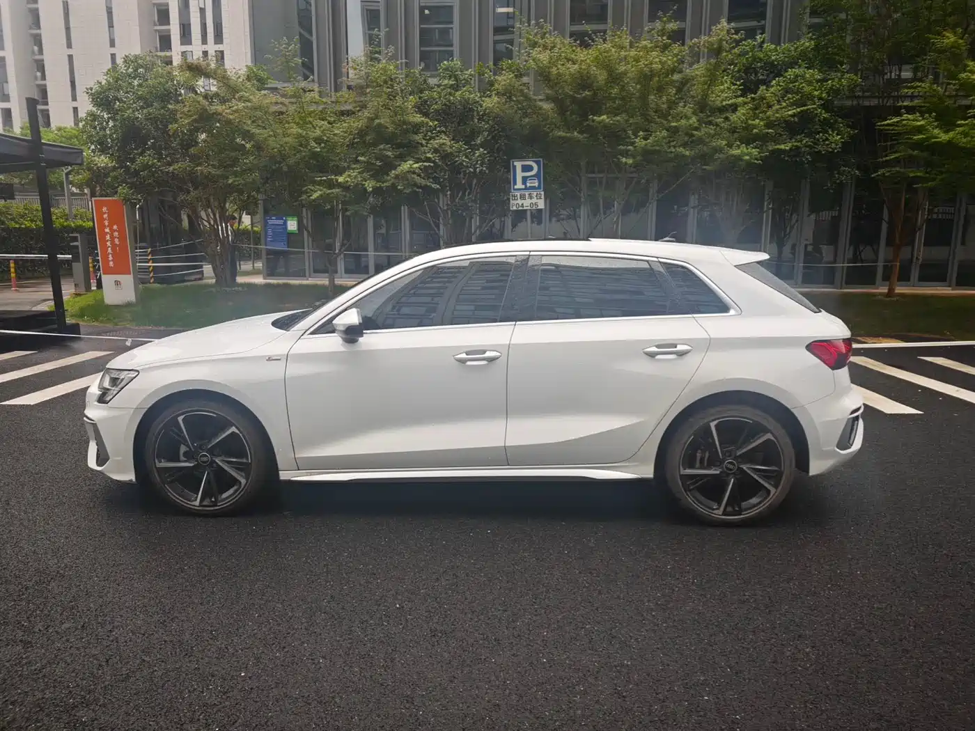 Audi A3 2022 Sportback 35 TFSI Style Sport фото 4