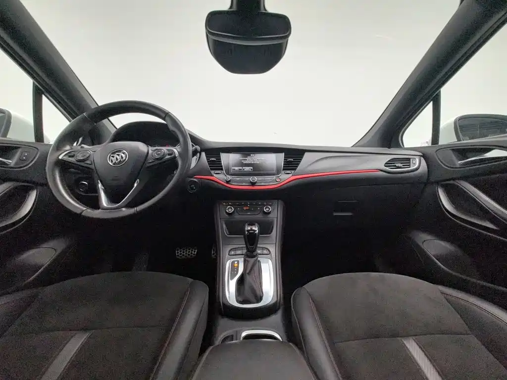 Фото 5 - Buick Verano