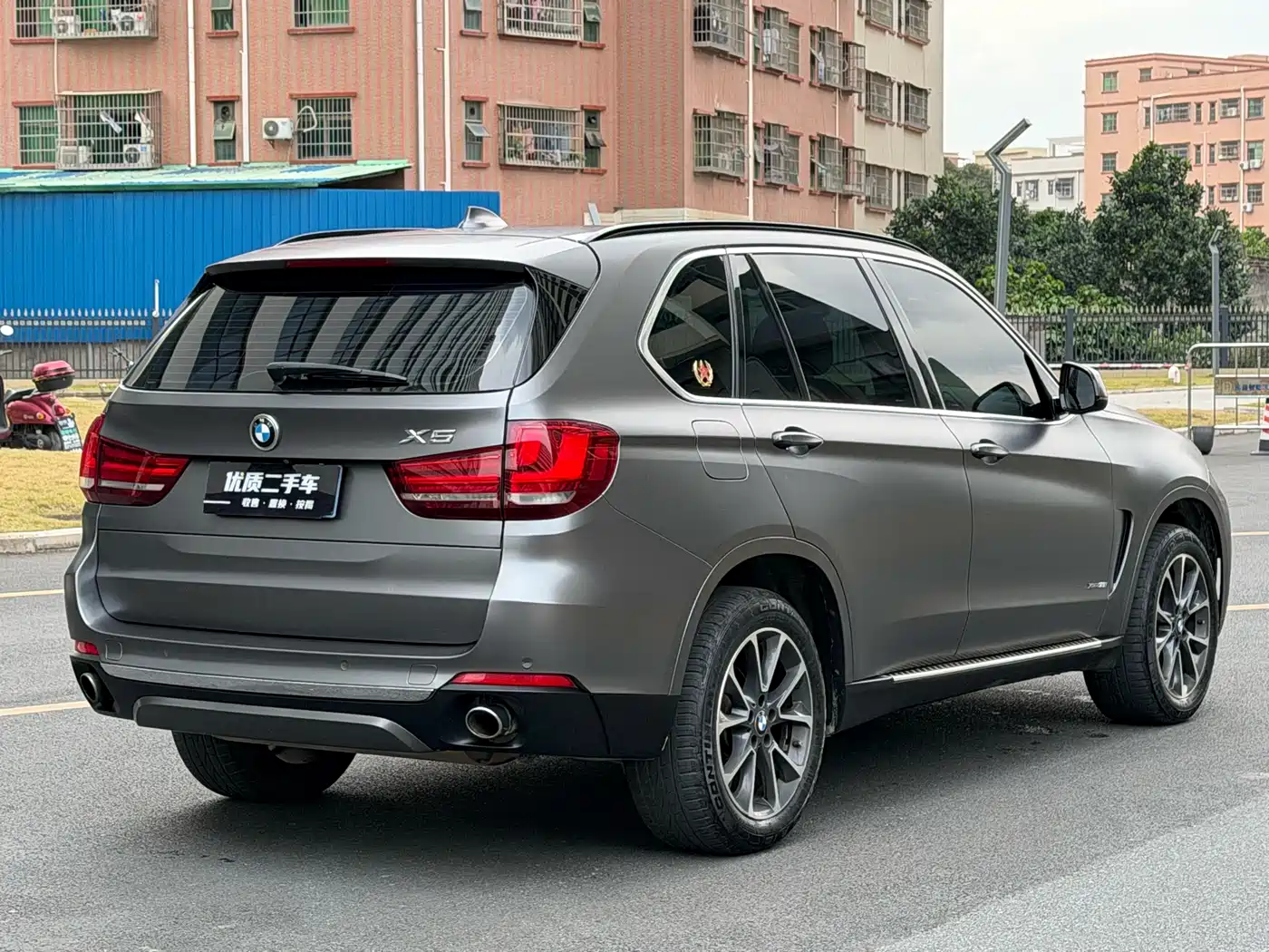 BMW X5 (Import) 2017 xDrive35i Leading Edition фото 9