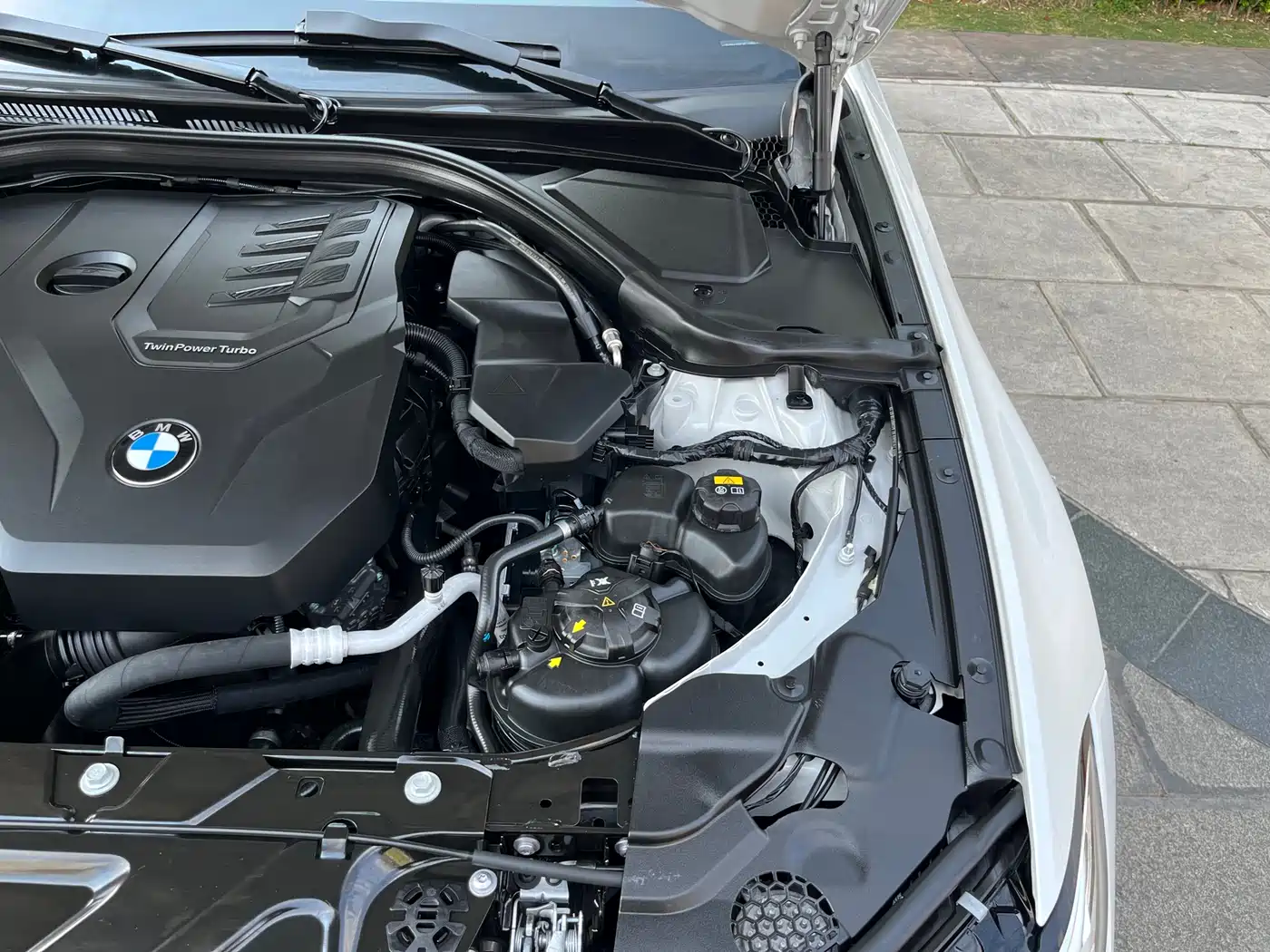 BMW 3 Series 2020 Facelift 325Li Launch Edition фото 24