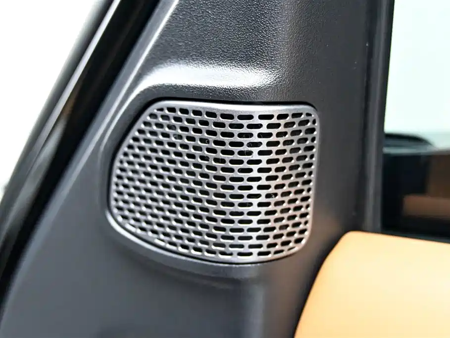 Land Rover Defender 2024 2024 110 3.0T P400 X-DYNAMIC HSE
