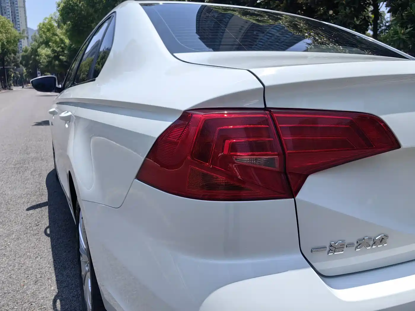 Volkswagen Bora 2016 Model 1.6L Automatic Comfort фото 11