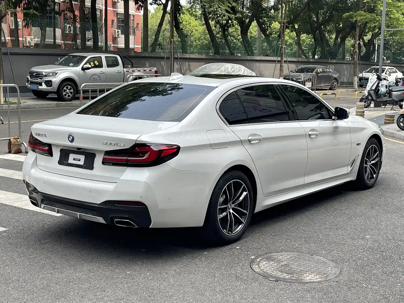 BMW 5 SERIES NEW ENERGY