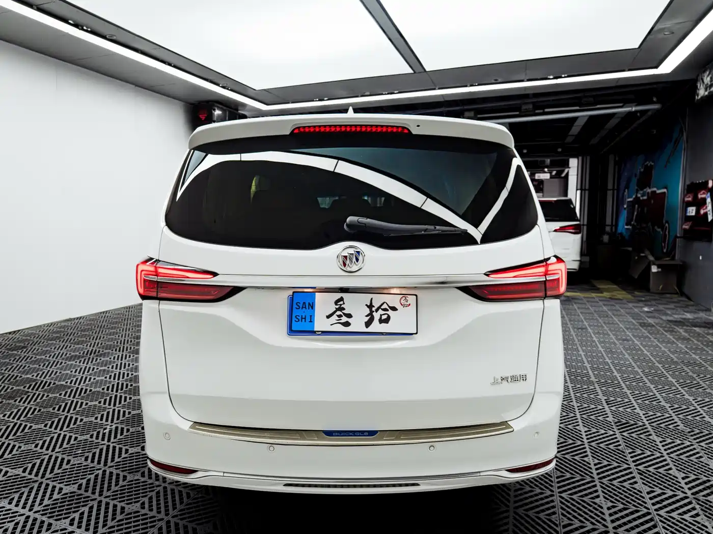 BUICK GL8