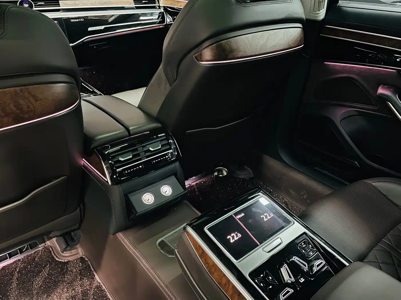 Audi A8 2021 A8L 55 TFSI quattro Luxury фото 14