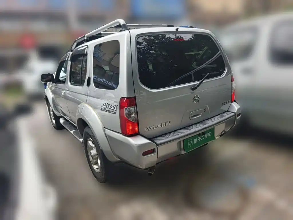 Nissan Paladin 2016 2013 2.4L 4WD Standard China V