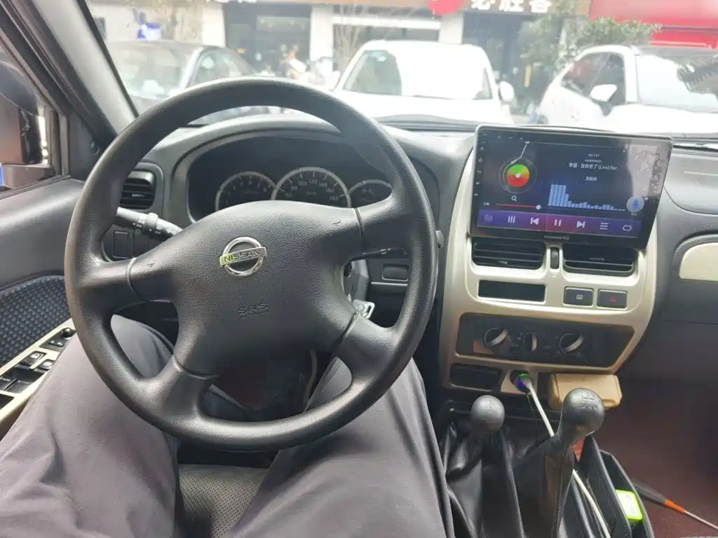 Nissan Paladin 2016 2013 2.4L 4WD Standard China V