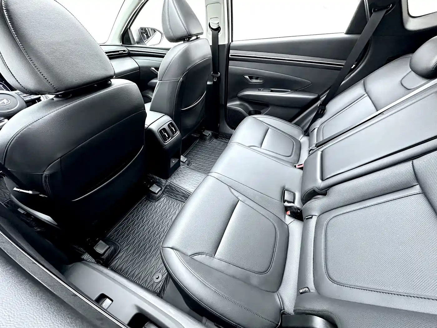 Hyundai Tucson 2023 Tucson L 1.5T Automatic 2WD DLX Luxury Edition фото 12