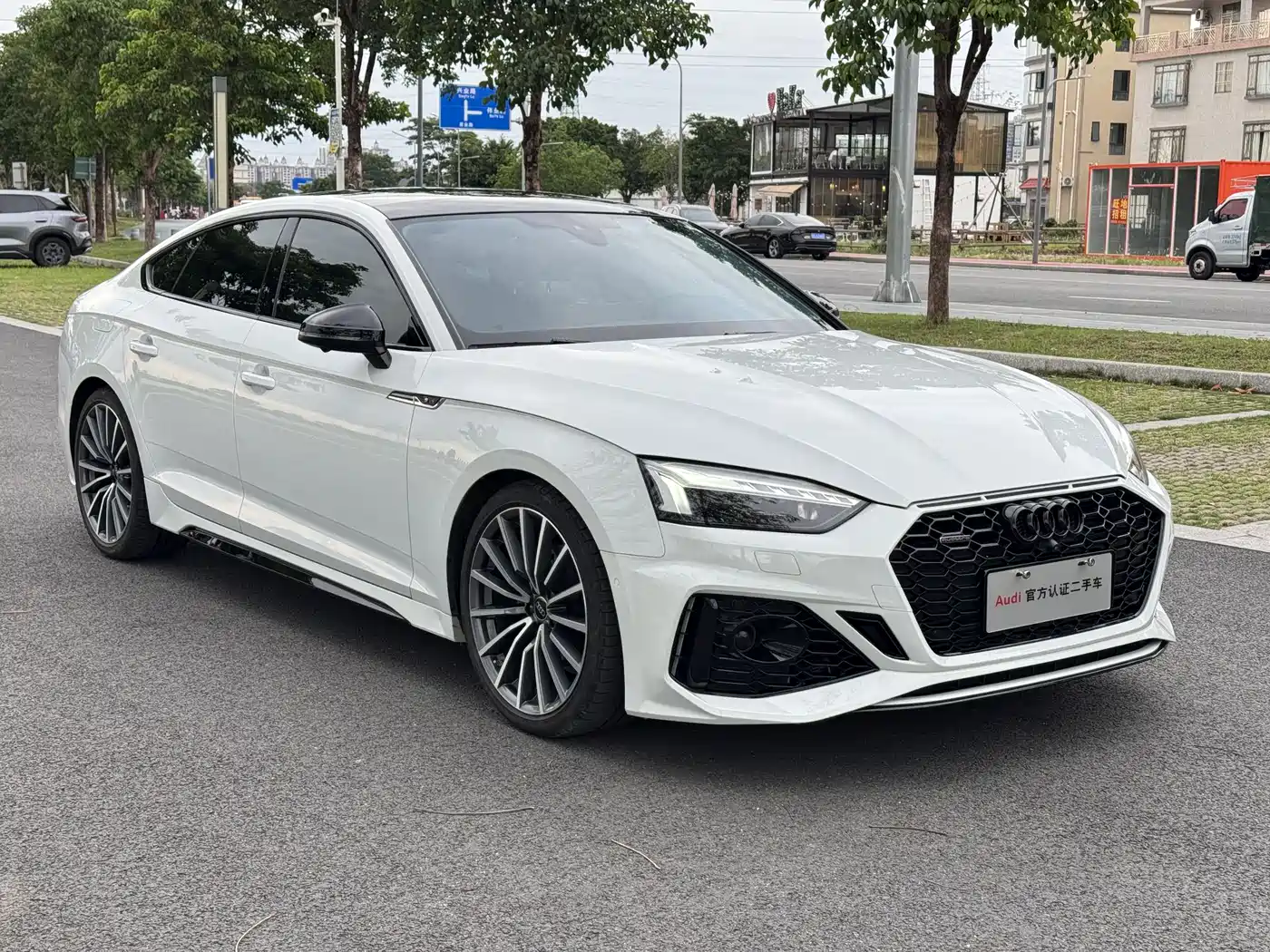 Audi A5 (Import) 2024 Sportback 40 TFSI quattro Luxury Dynamic фото 9
