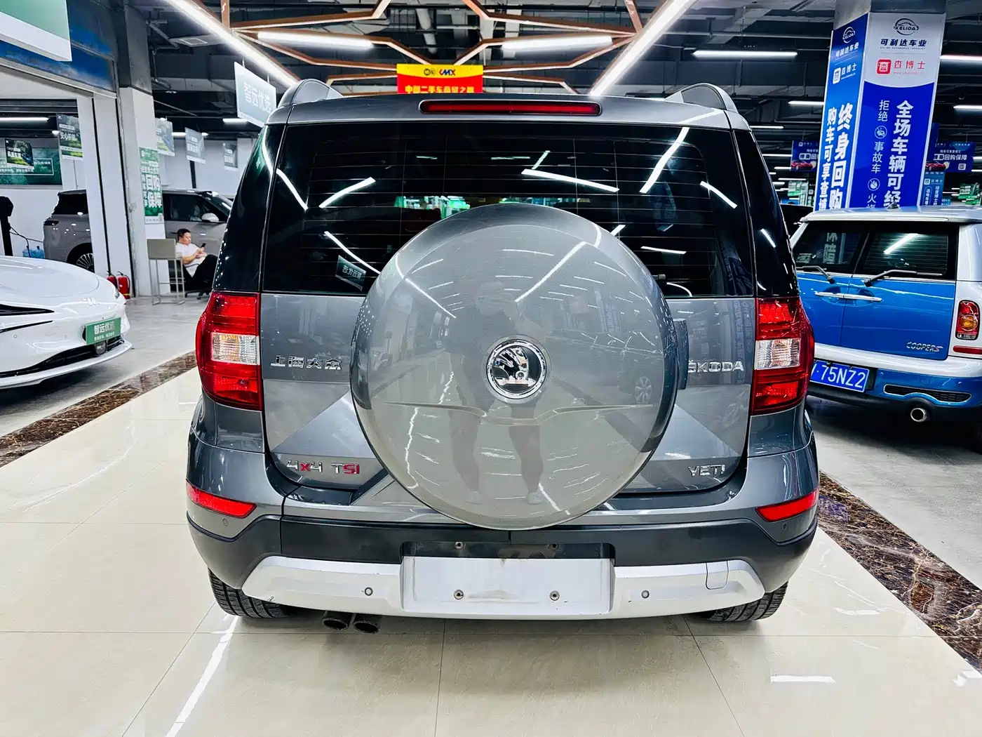 Škoda Yeti 2014 2014 1.8TSI DSG Off-Road Edition