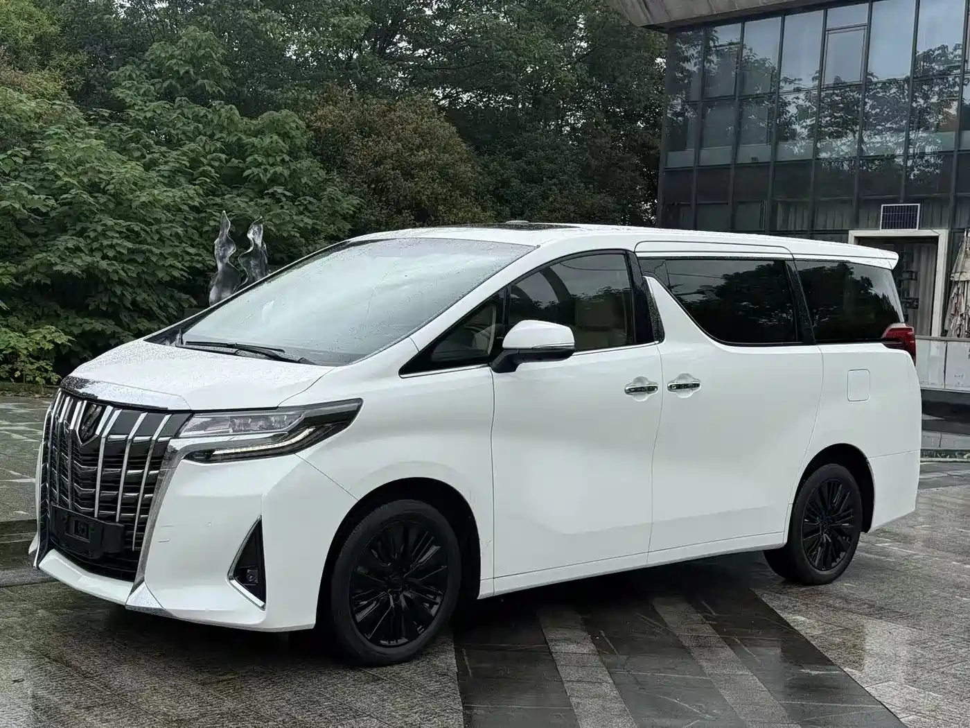 Toyota Alphard 2018 Facelift 3.5L Luxury Edition