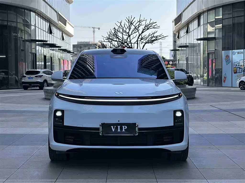 Li Auto IDEAL L7