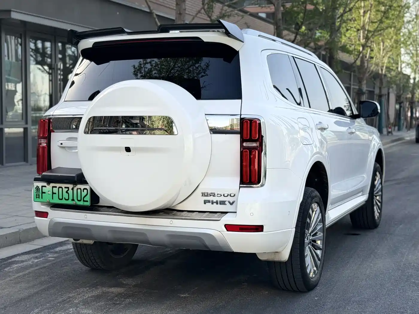 Tank 500 EV 2023 Hi4-T фото 9