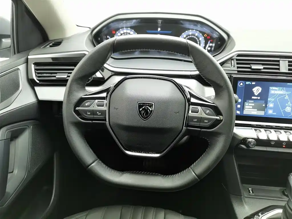 Peugeot 408 2022 1.6T Light Chaser Edition фото 11