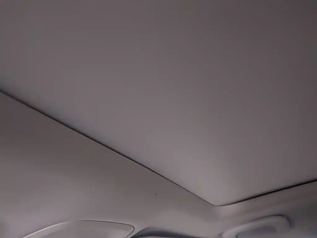 Buick Velite 6 2019 Connected Smart Edition фото 18