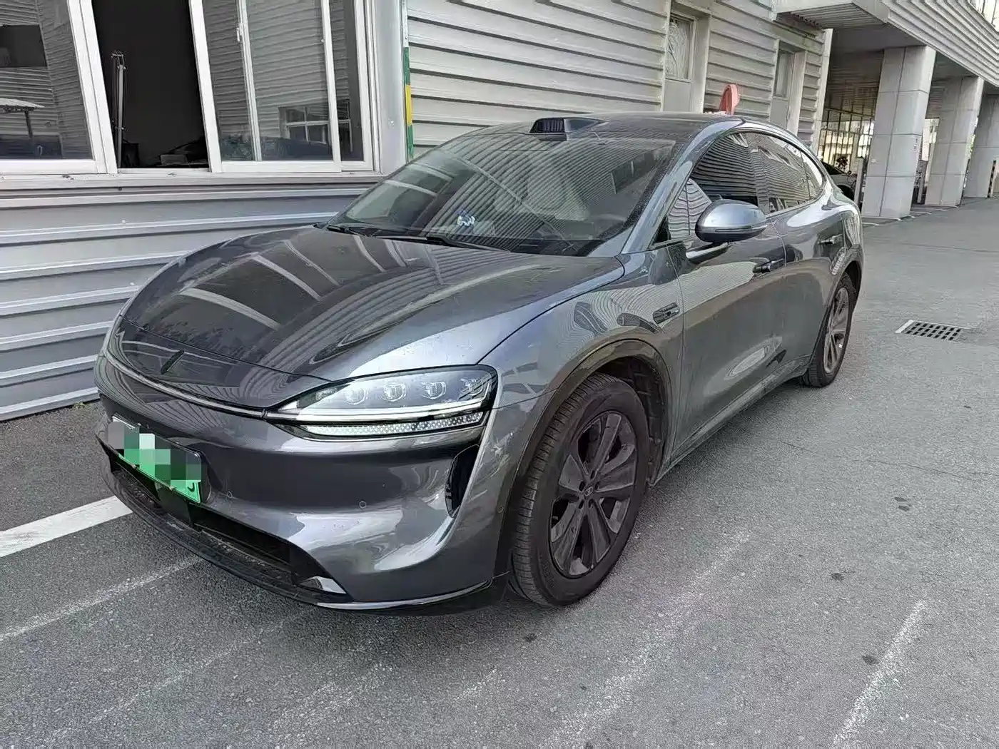 2026 Zhijie Luxeed R7