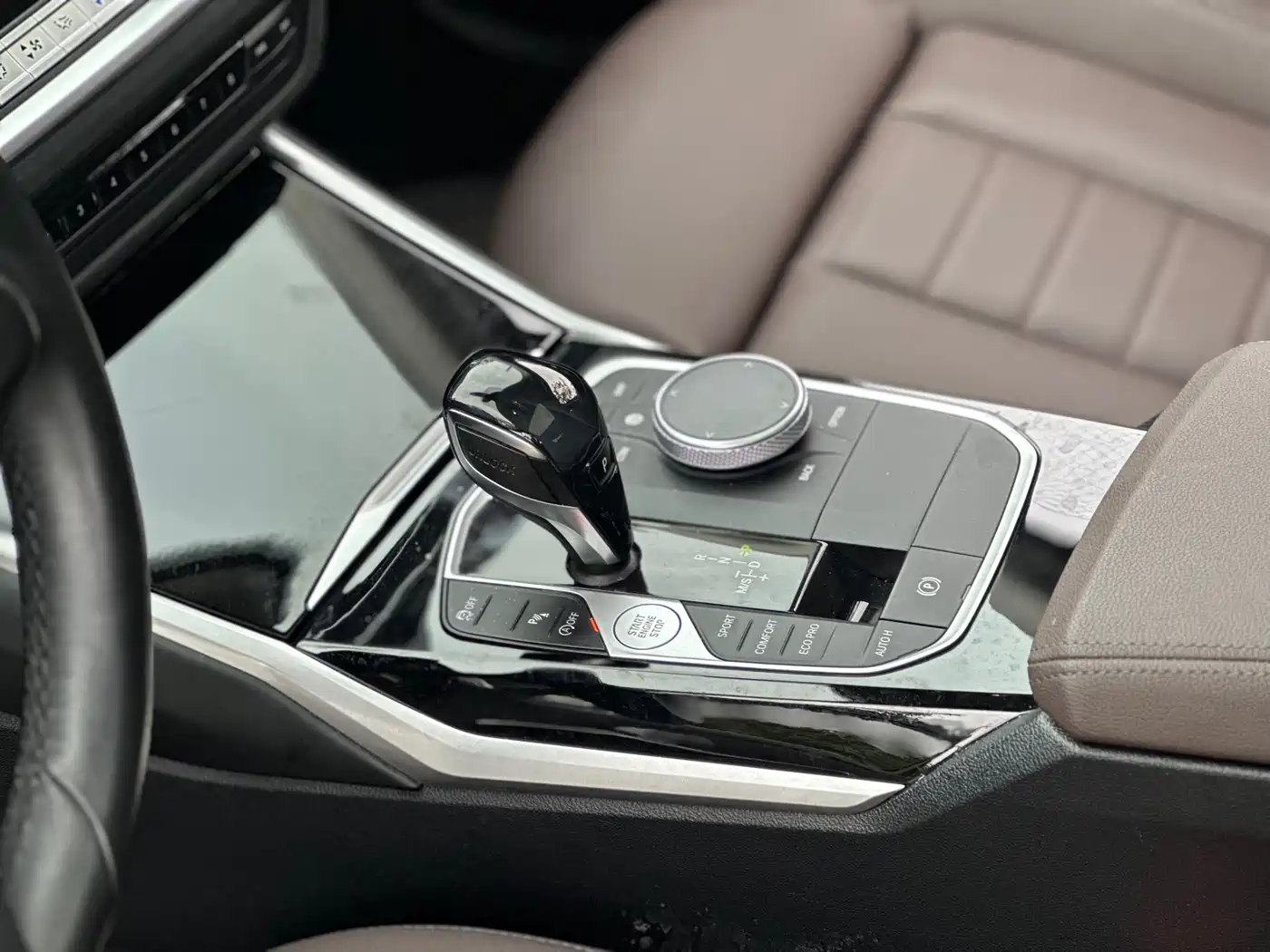 BMW 3 Series 2021 325i M Sport Package фото 6