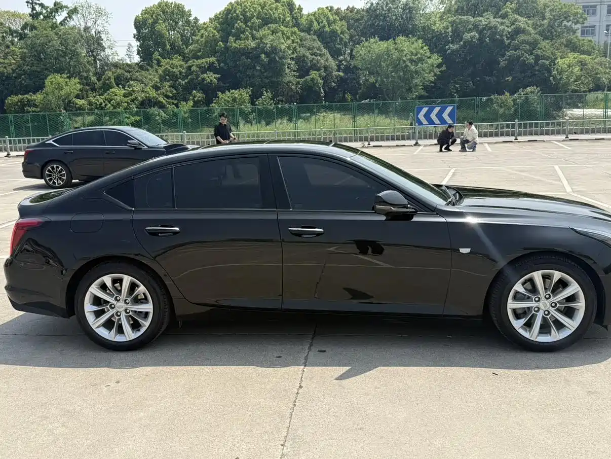 Cadillac CT5 2024 28T Luxury Model Pro фото 13