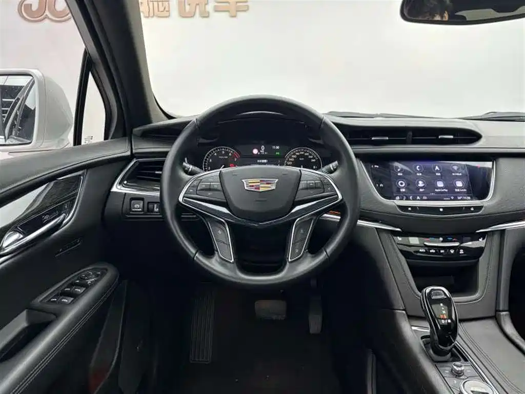 Cadillac XT5 2020 28T Luxury Model фото 9