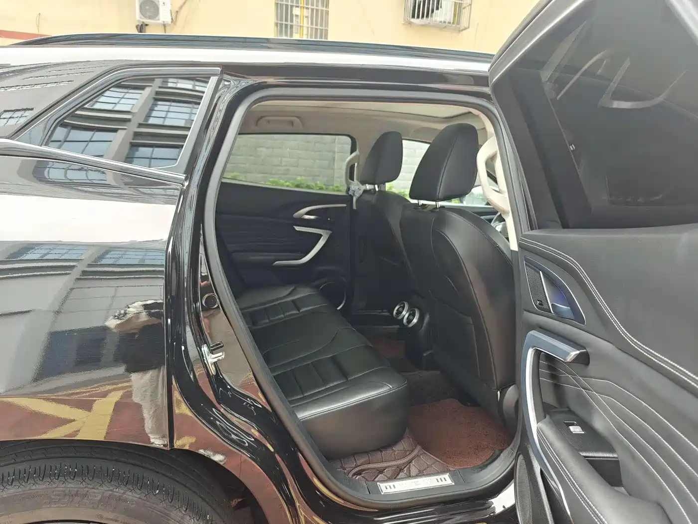 WEI PAI WEI BRAND VV7