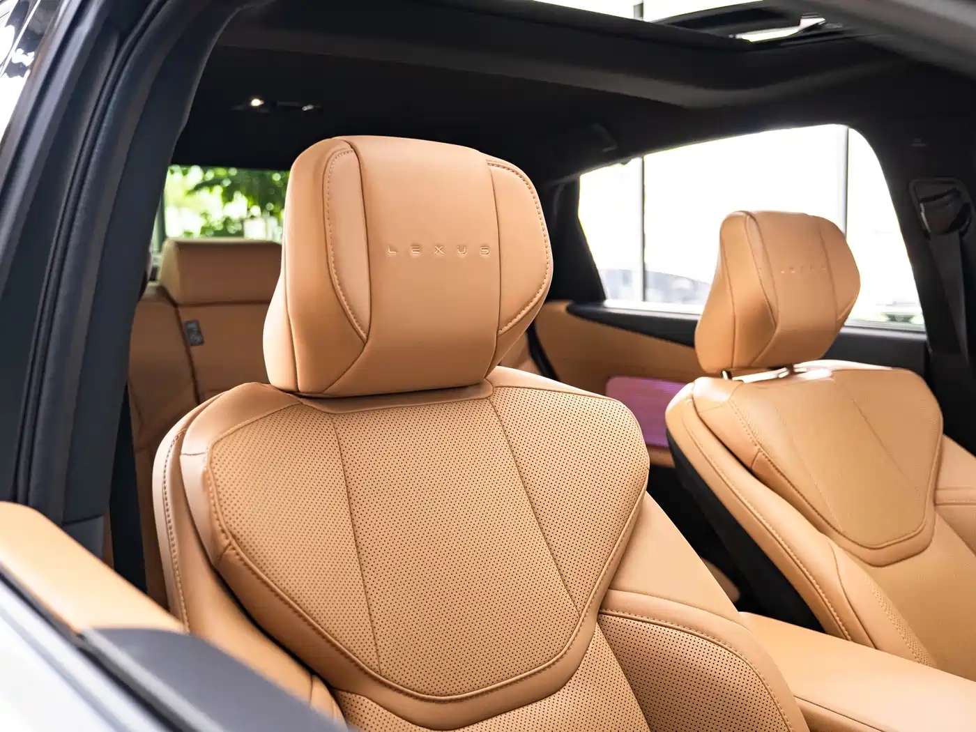 Lexus ES 2026 2025 Model 300h Base Version