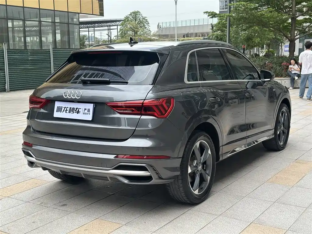 Audi Q3 2021 35 TFSI Fashion Sport фото 4
