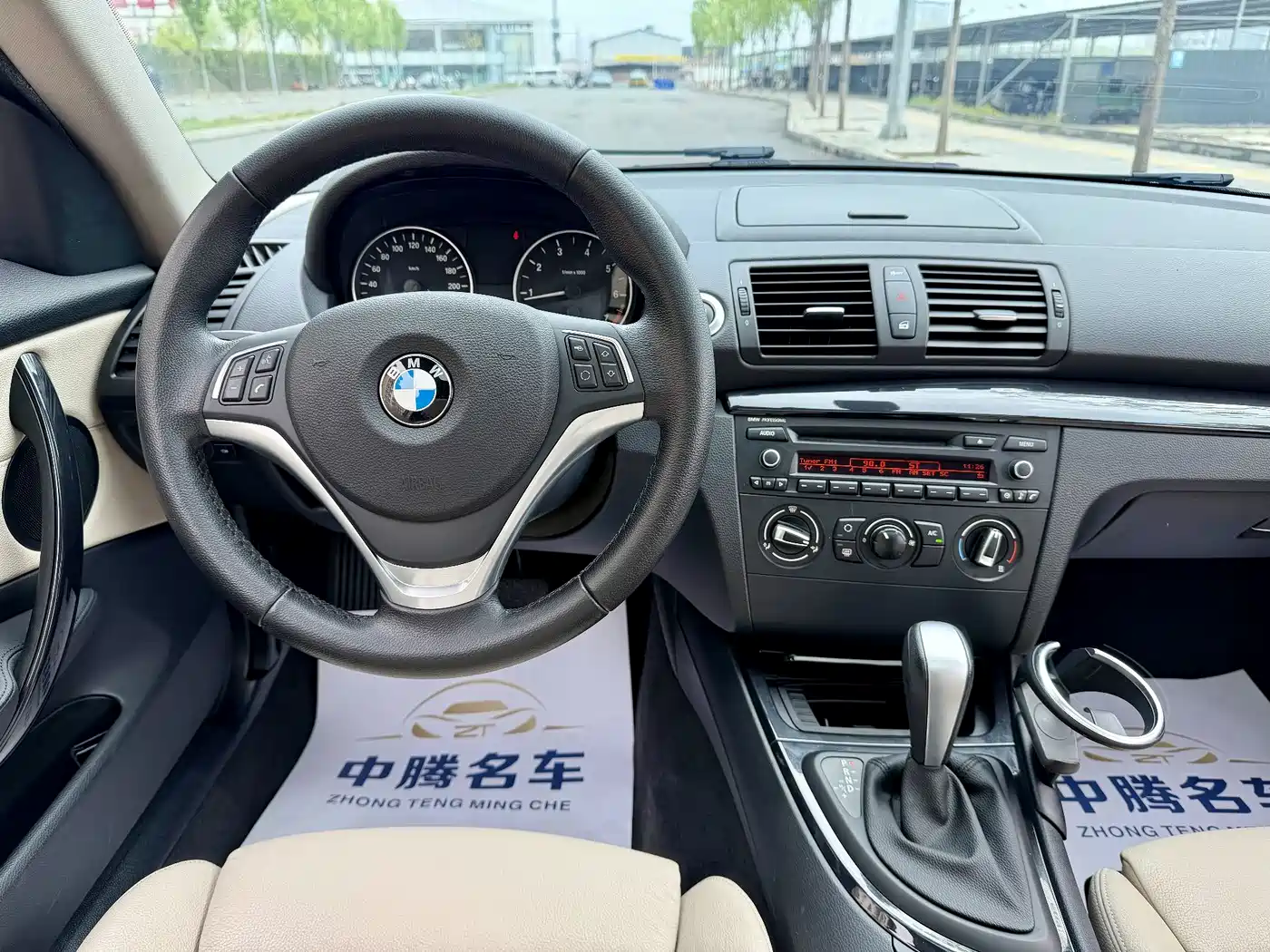 BMW 1 Series (Import) 2011 120i Coupe фото 11