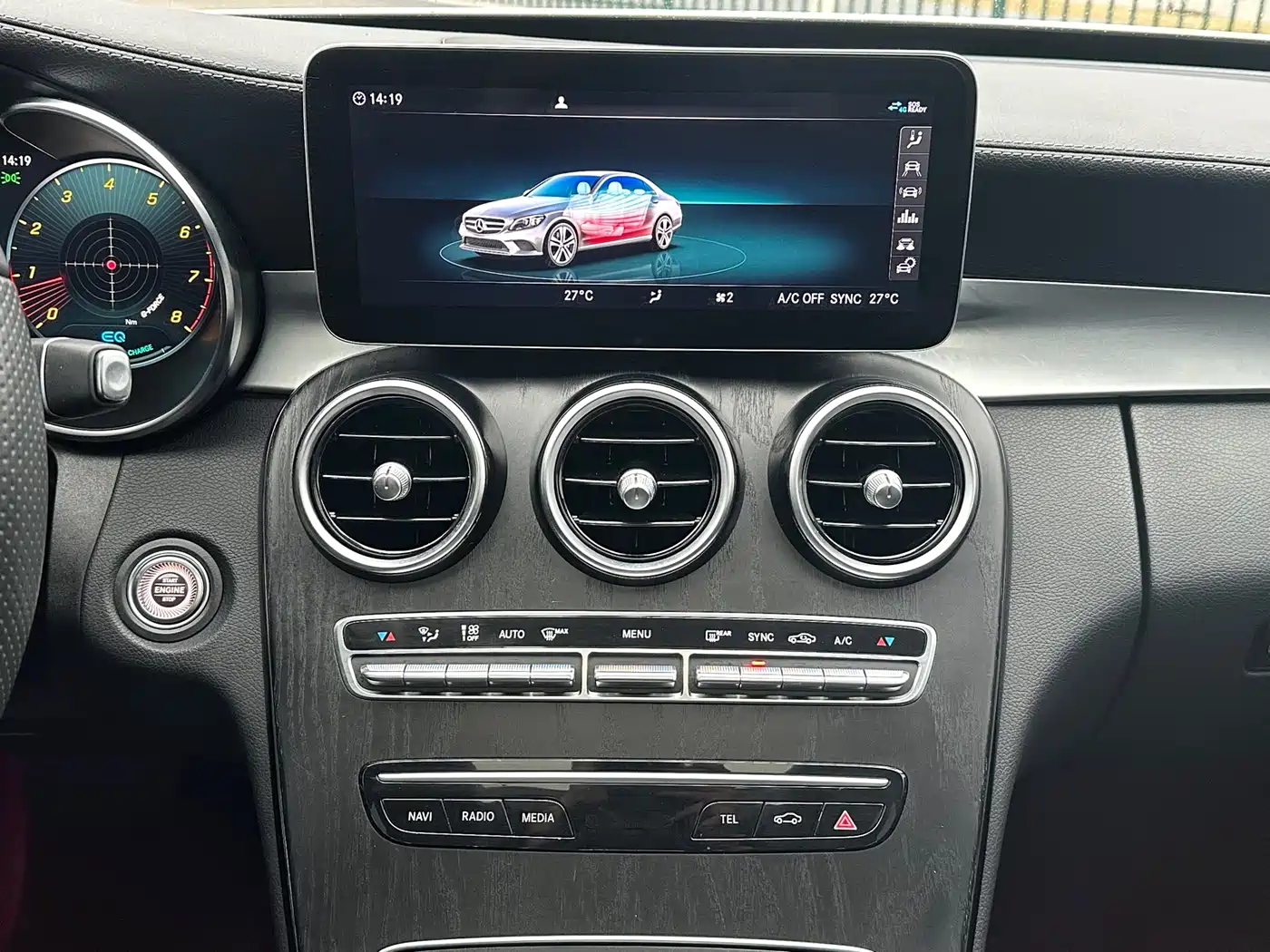 Mercedes-Benz C-Class 2020 Facelift C 260 L Sport фото 16