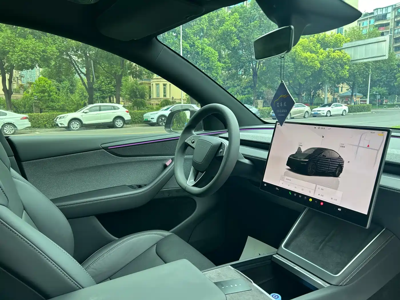 Tesla Model Y 2026 2025 Rear-Wheel Drive