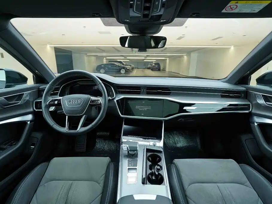 Audi A6L 2023 45 TFSI Premium Selection Dynamic фото 20