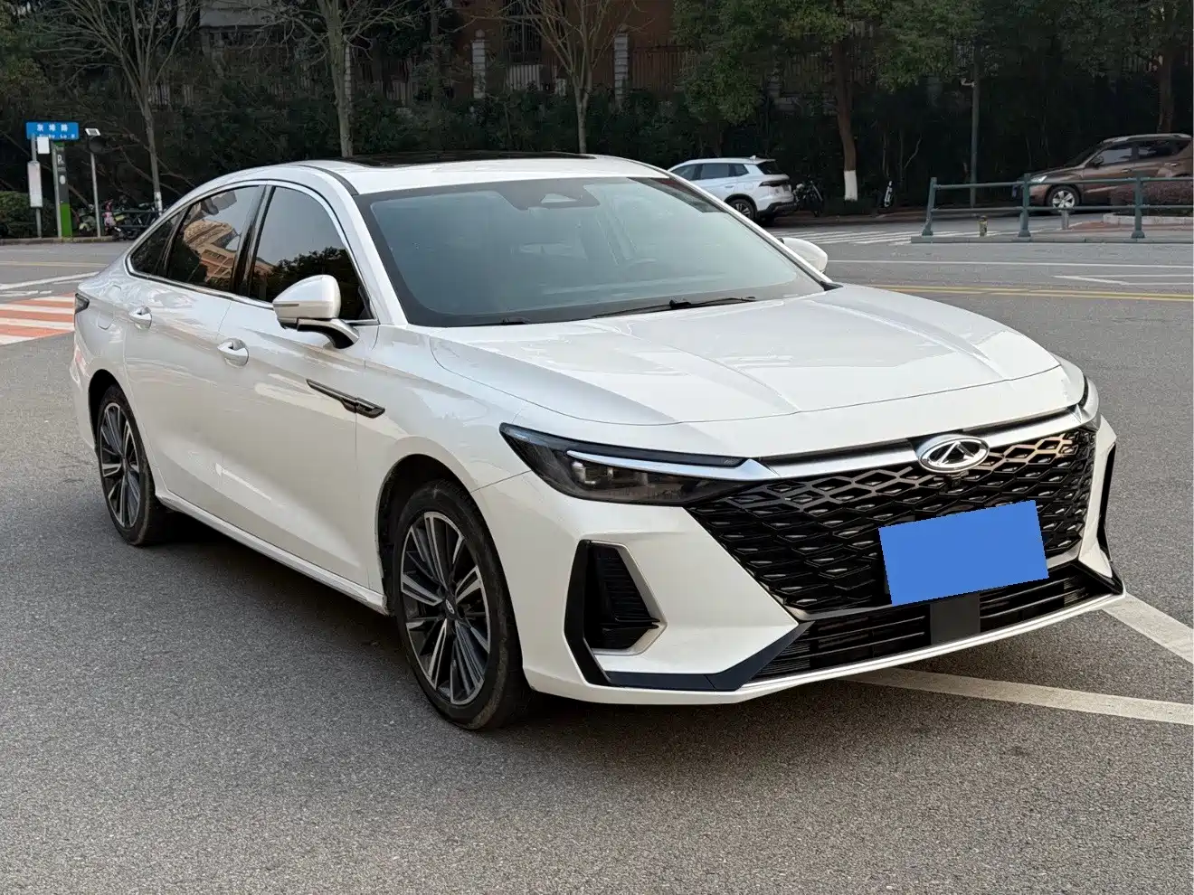 CHERY ARRIZO 8