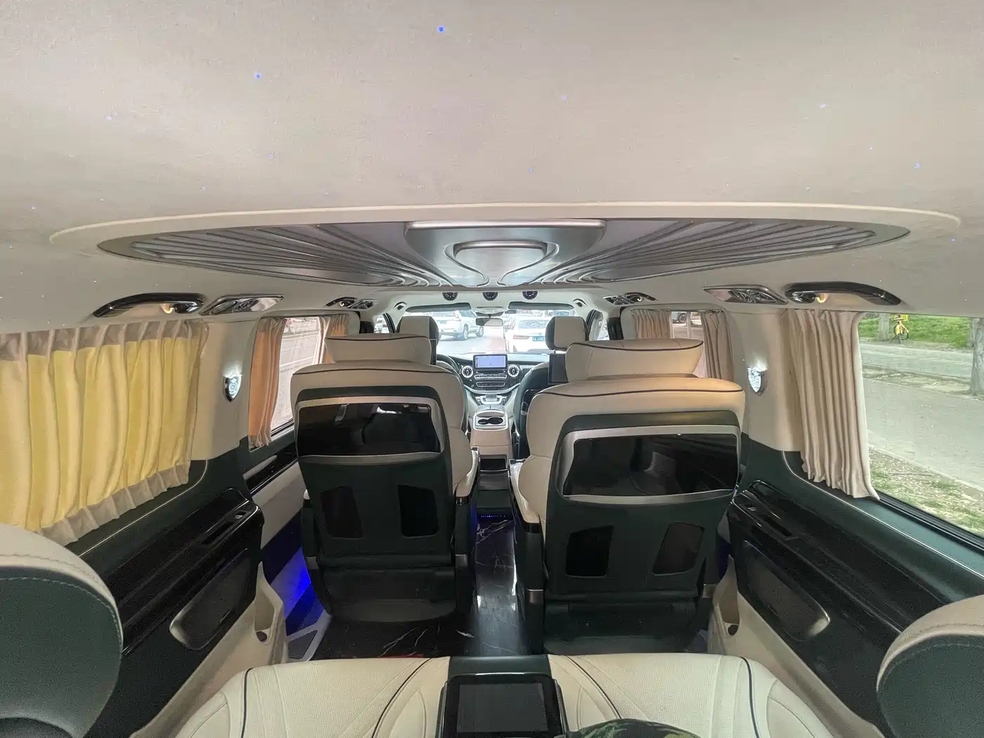 Mercedes-Benz Vito 2021 2.0T Business Edition 7-seater фото 7