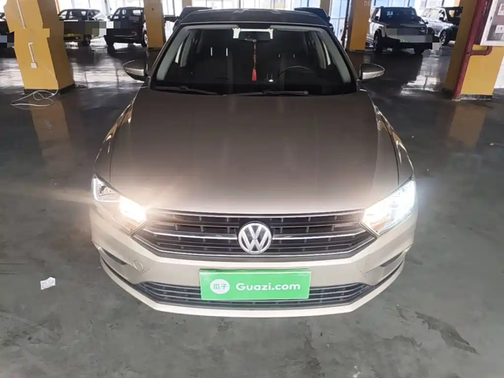 Volkswagen Bora 2018 1.5L Automatic Fashion фото 3