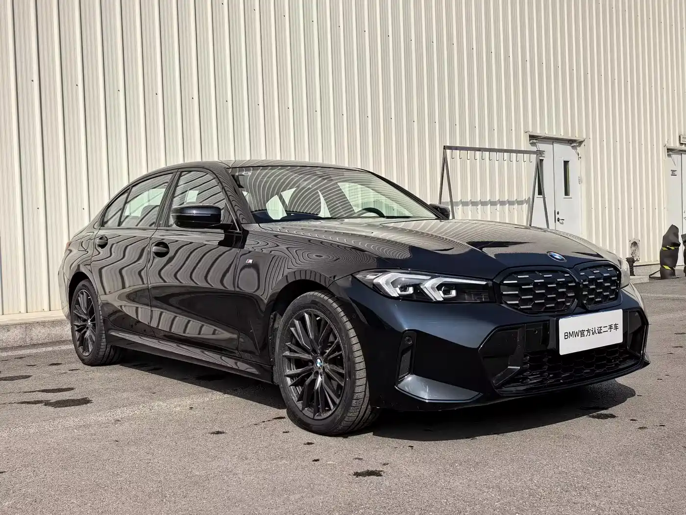 BMW 3 Series 2024 325Li M Sport Shadowline Package фото 9