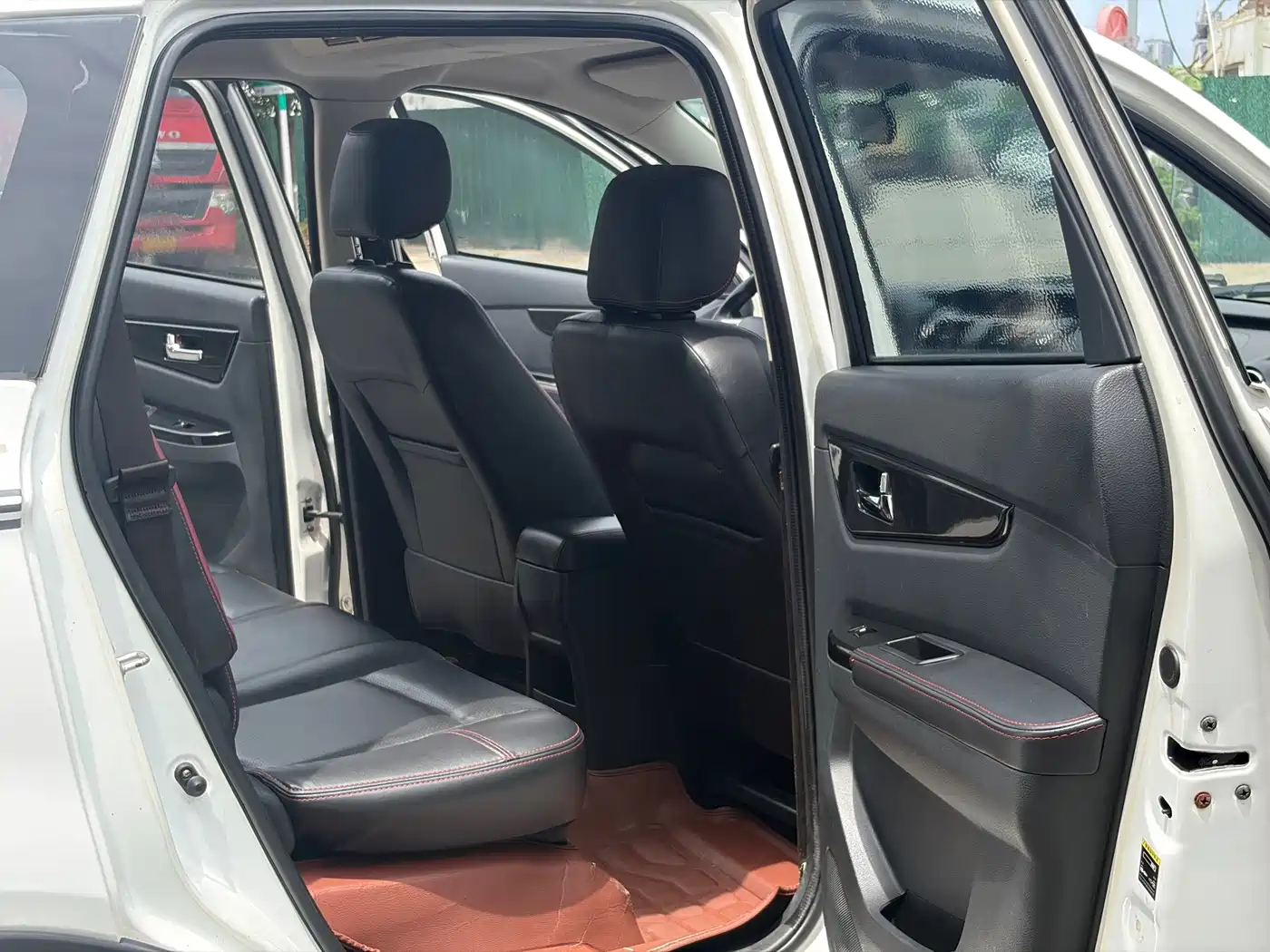 BAIC Huansu S3 2017 2016 1.5L Manual Base China V