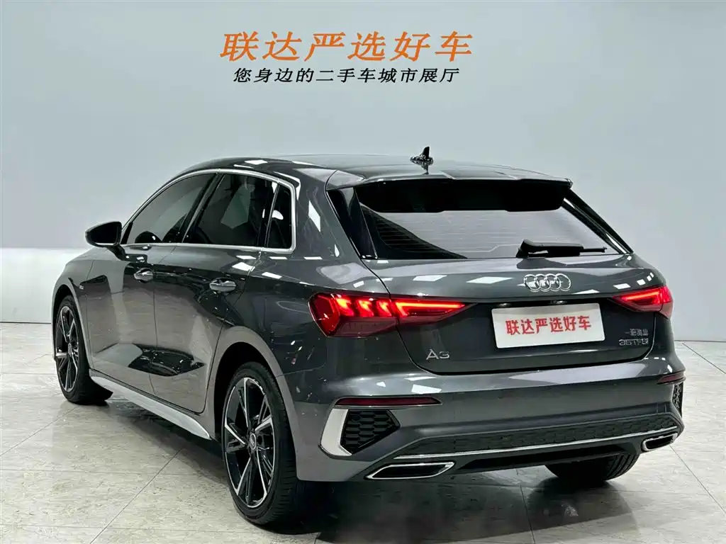 Audi A3 2023 Facelift Sportback 35 TFSI Fashion Sport фото 24