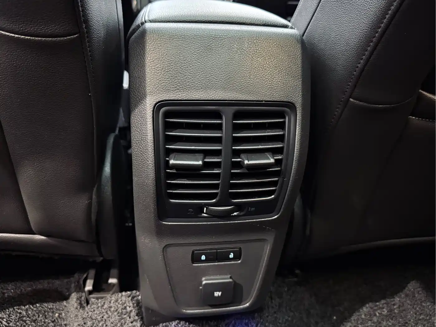 Photo 18 - Ford Kuga