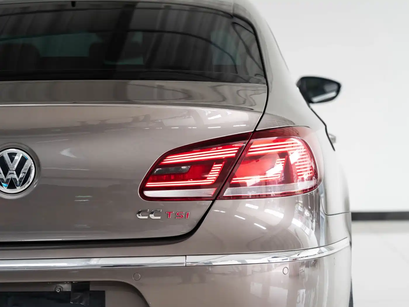 Volkswagen FAW-Volkswagen CC 2015 2.0TSI Supreme Edition фото 6