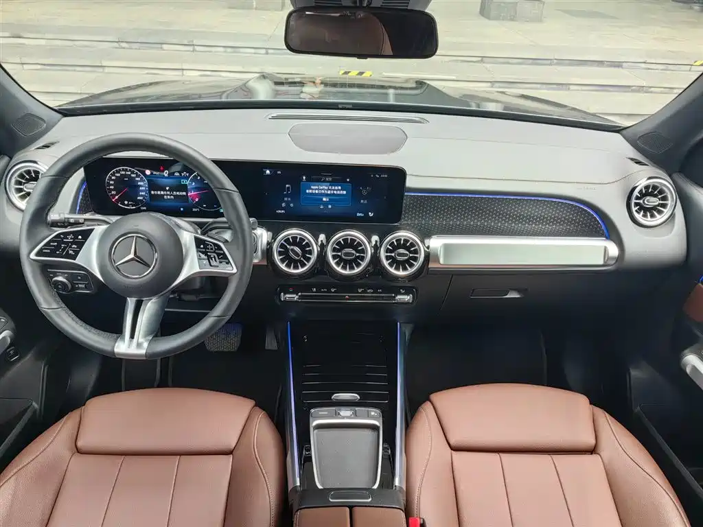 Mercedes-Benz GLB 2025 Model GLB 220 Fashion Style фото 10