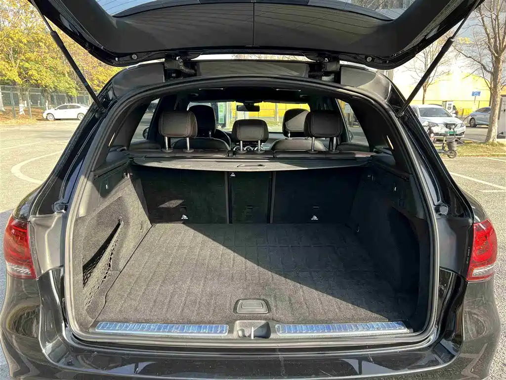 Mercedes-Benz GLC 2020 Facelift GLC 260 L 4MATIC Dynamic фото 29