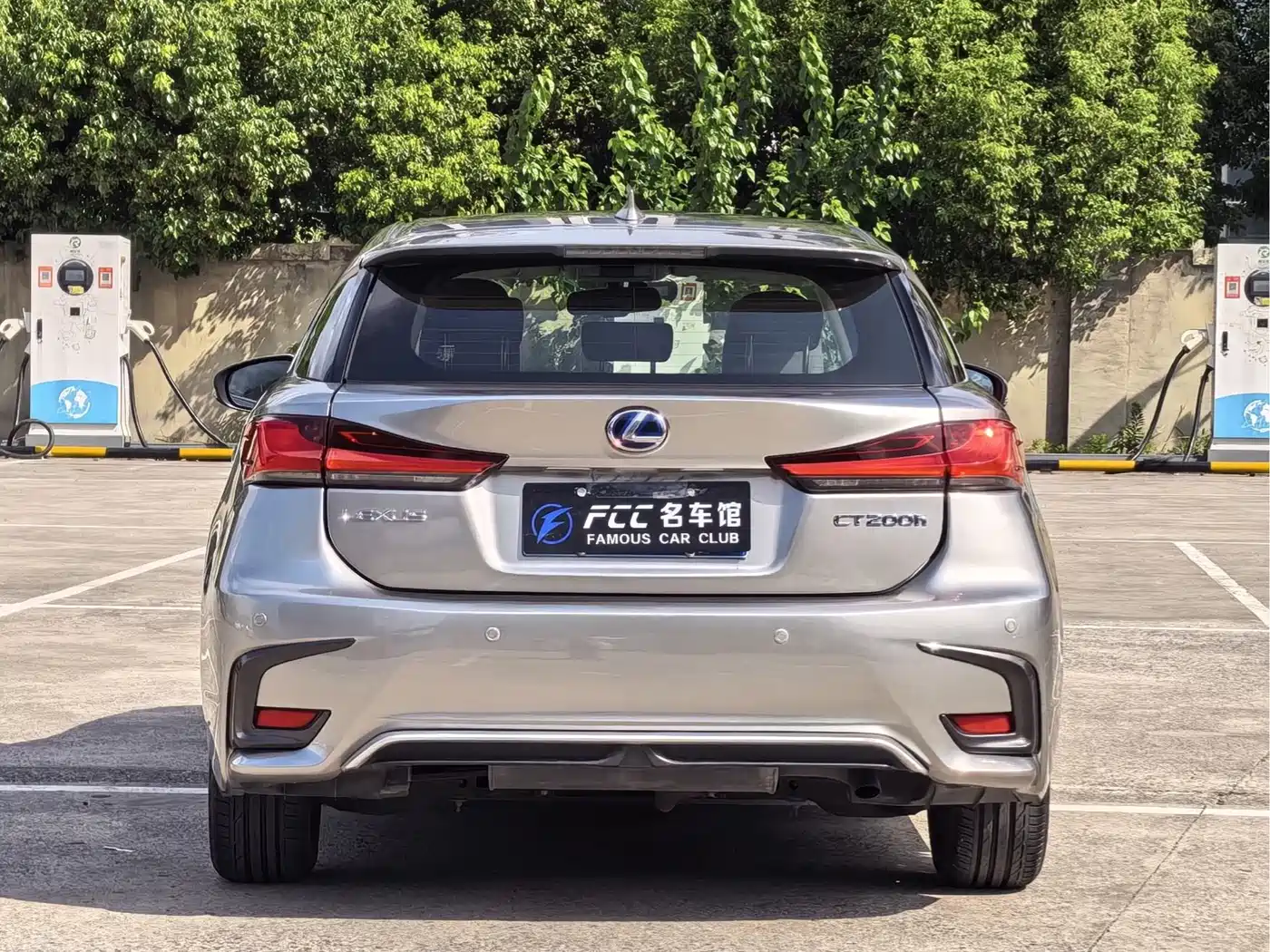 Lexus CT 2019 2017 CT200h Elite Edition Monochrome China V