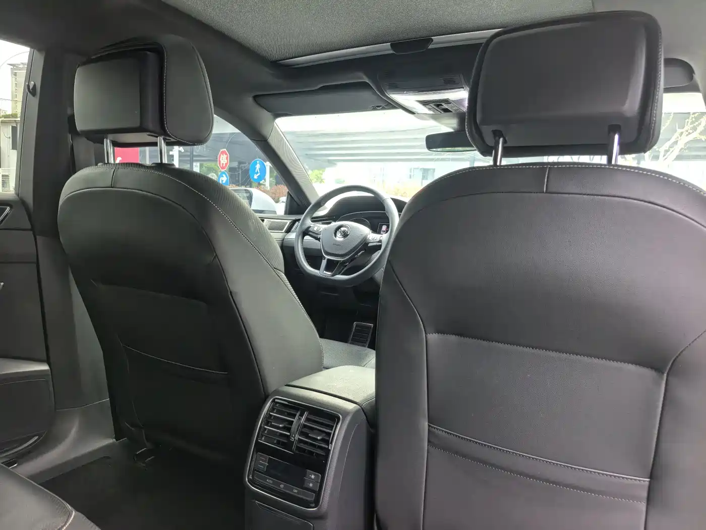 Volkswagen FAW-Volkswagen CC 2019 330TSI Charm Edition China VI фото 7