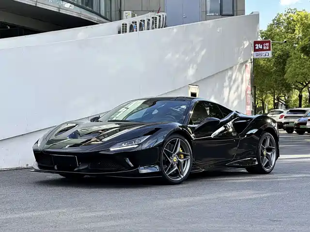Ferrari F8 2019 Tributo 3.9T V8