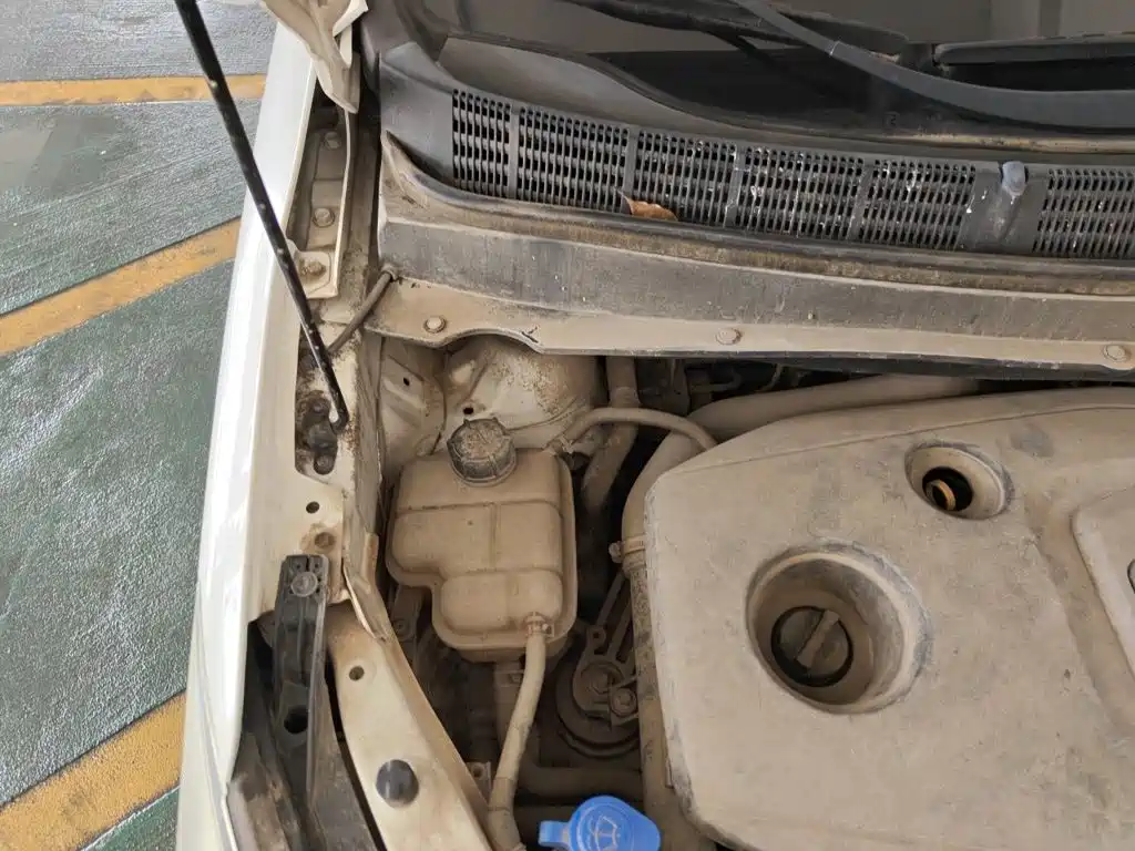 Changan Lingxuan 2018 2017 1.5T Manual LOHAS Happiness Edition