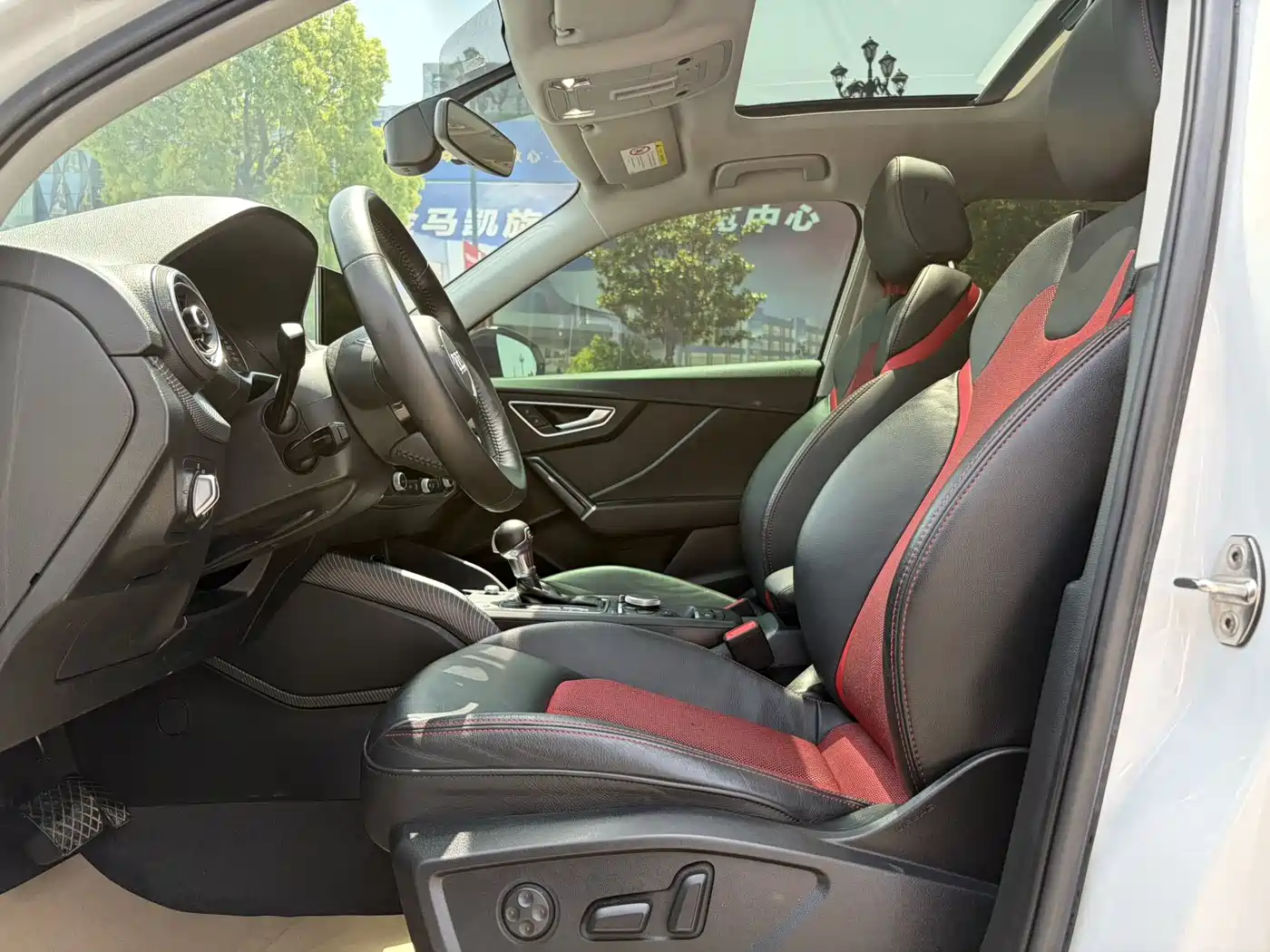 Audi Q2L 2021 Model 35 TFSI Fashion Dynamic фото 4