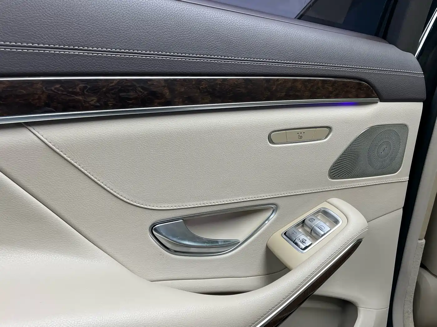 Mercedes-Benz S-Class 2016 S 320 L Business Edition фото 12